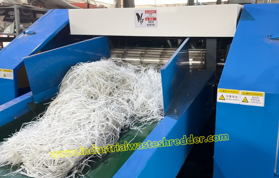 قیمت خوب تراشنده ی یک رشته پلاستیکی پی پی، پیش تراشنده ی فاضلاب با کارایی بالا، صرفه جویی در انرژی، تراشنده ی پی پی رافیا، ماشین تراشنده ی طناب های پی پی با ناقل ورودی و خروجی، تیغه مقاوم به پوشیدن آنلاین