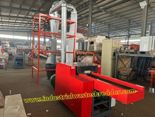 قیمت خوب 800F فايبرگلاس میش شکن Hdpe شبکه Shredder ماشین صرفه جویی در انرژی مقاومت در پوشیدن تیغه 7.5KW موتور برش آنلاین