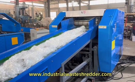 ماشین خردکننده فولاد تک رشته ای برای فولاد PET PP HDPE PA ، ظرفیت 300-2000 کیلوگرم در ساعت ، آسان تغذیه ی فولاد شیمیایی ، طراحی ضد پیچ و تاب ، فولاد PP رافیا